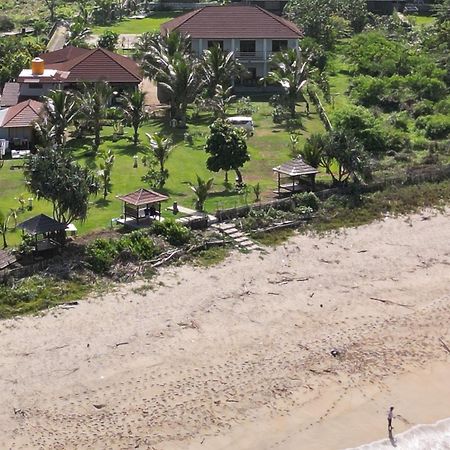 Mama Nings Beach Hotel Sekongkang Экстерьер фото