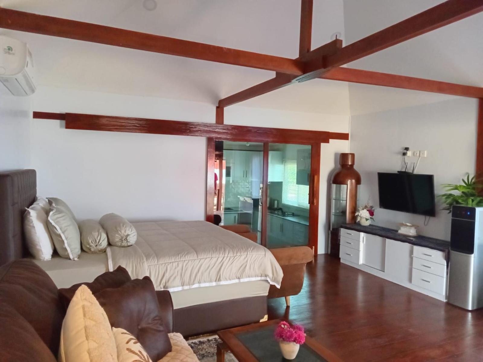 Mama Nings Beach Hotel Sekongkang Экстерьер фото